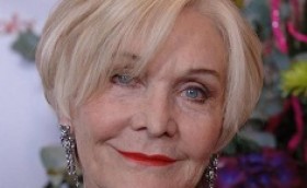 Sheila Hancock at Theatregold.net "Theatre Database"