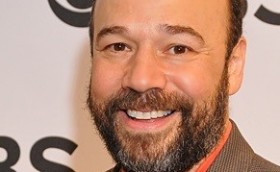 Danny Burstein at Theatregold.net "Theatre Database"